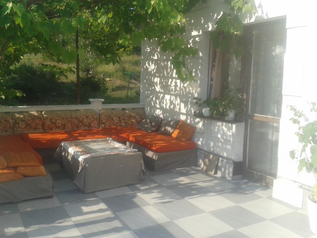 Dom Pod Roza Daire Leśna Dış mekan fotoğraf